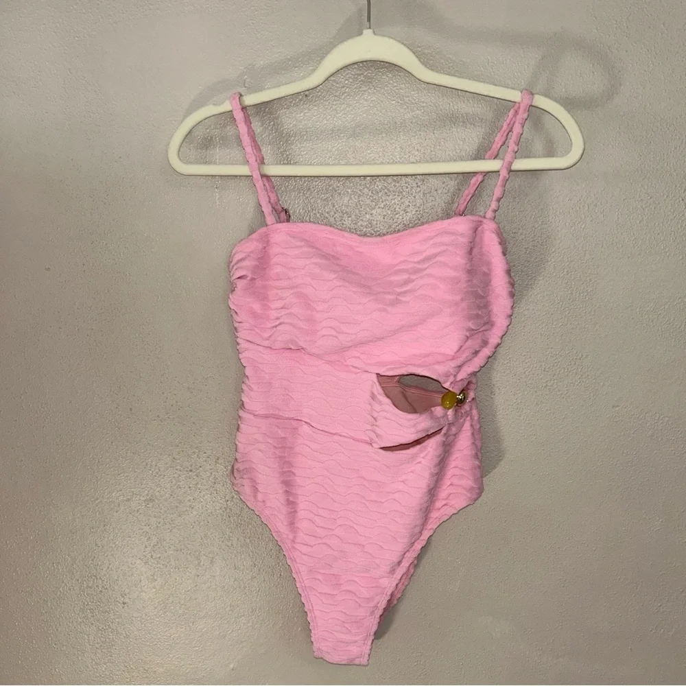 Bubble gum Pink Textured Swimsuit with Cutout - Picture 2 of 5